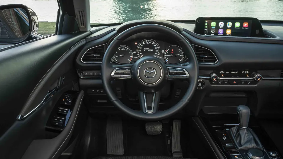 مزدا CX-30