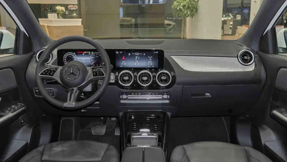 بنز کلاس GLA
