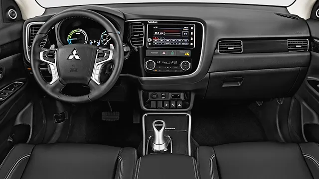 میتسوبیشی اوتلندر PHEV