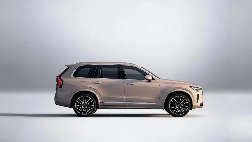 ولوو XC90