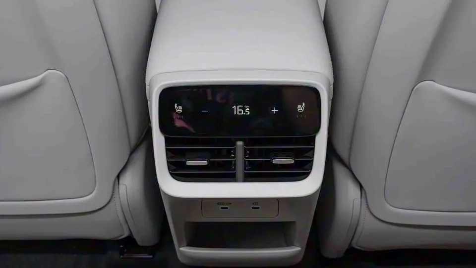 ولوو XC70
